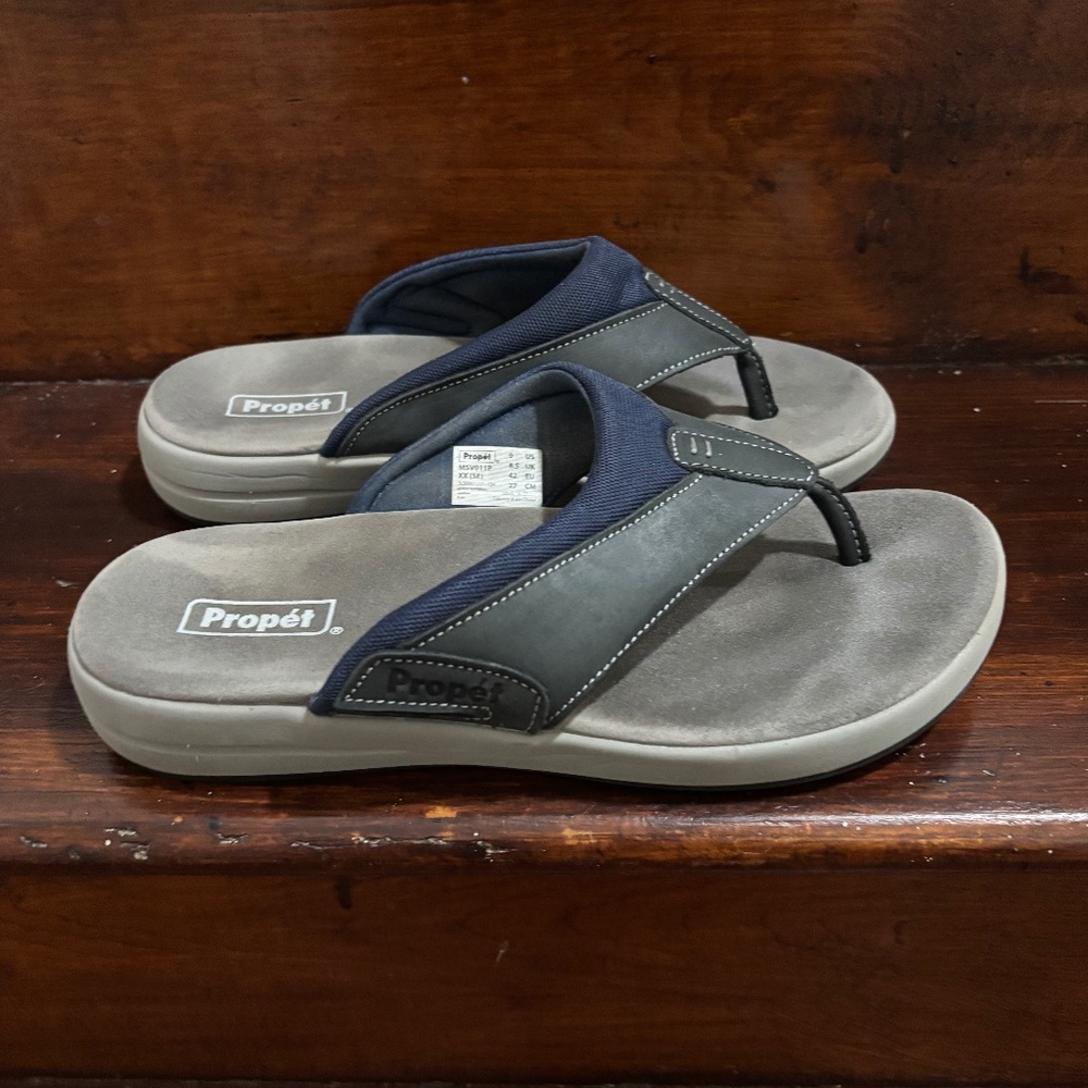 Prophet men’s flip flops